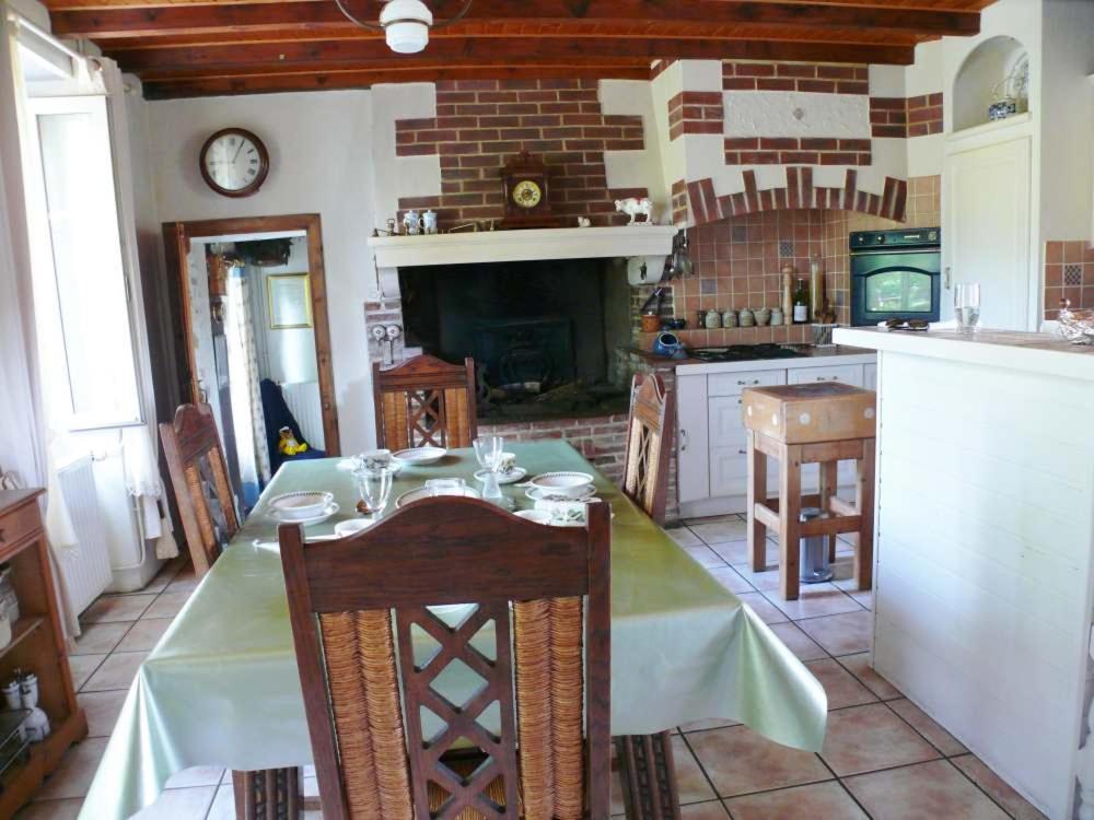 Papillons B&B - Beauty, Comfort And Peace 25 Mins From Puy Du Fou Montournais Exterior foto